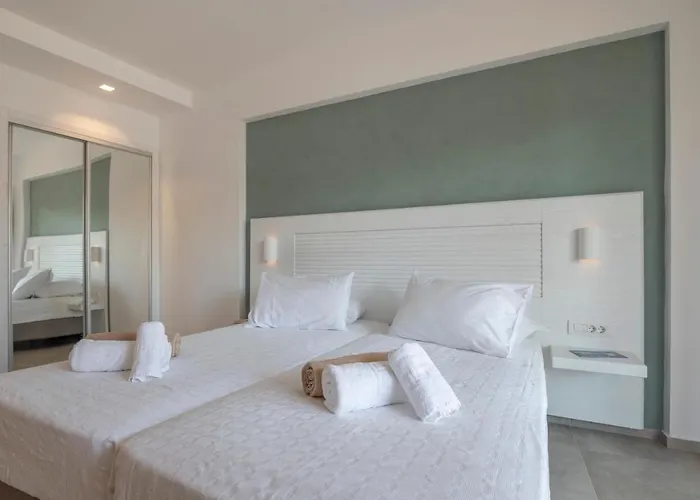 阿波罗大酒店 4*