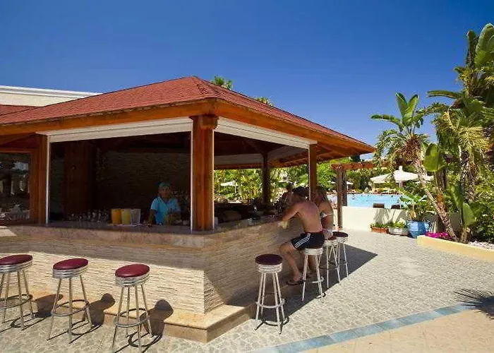 阿波罗大酒店 酒店 4*