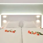 Отель Apollon 4*