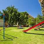 Apollon Отель 4*