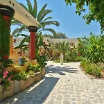 Apollon Hotel 4*