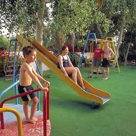 απόλλων 4*